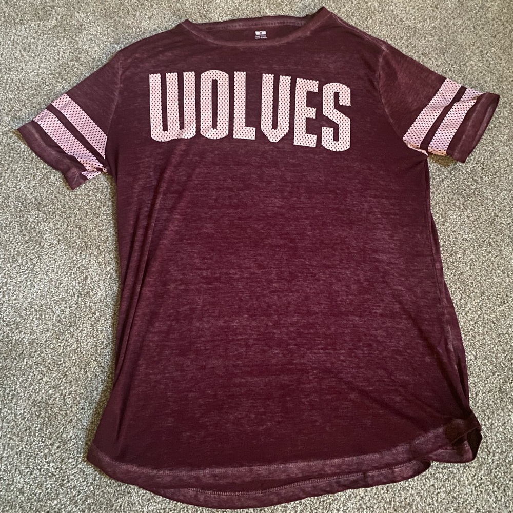 Wolves Short Sleeve Tee